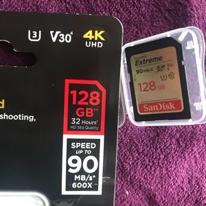 SanDisk Extreme 128GB!